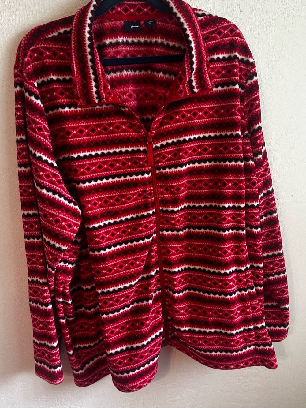 Basic Editions Red Patterned Zip-Front Cardigan Sweater - Picture 4 of 5